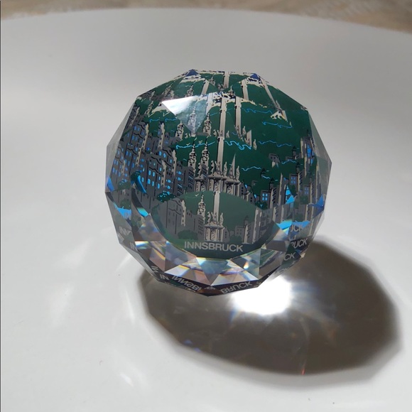 Swarovski ball Innsbruck paper weight - Picture 4 of 8
